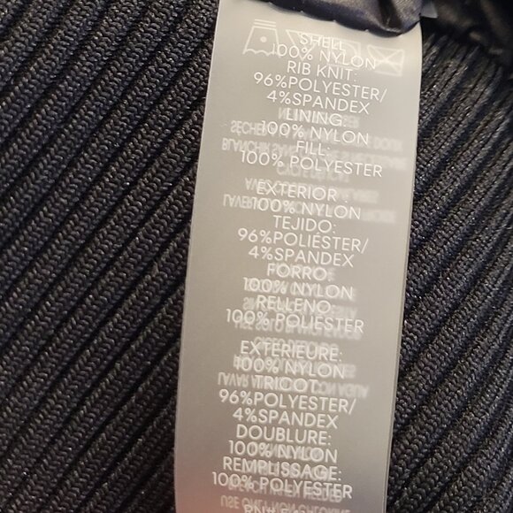 NWT Puffy Vest Womens CALVIN KLEIN Shiny Black Nylon Poly Size XL - Picture 16 of 16